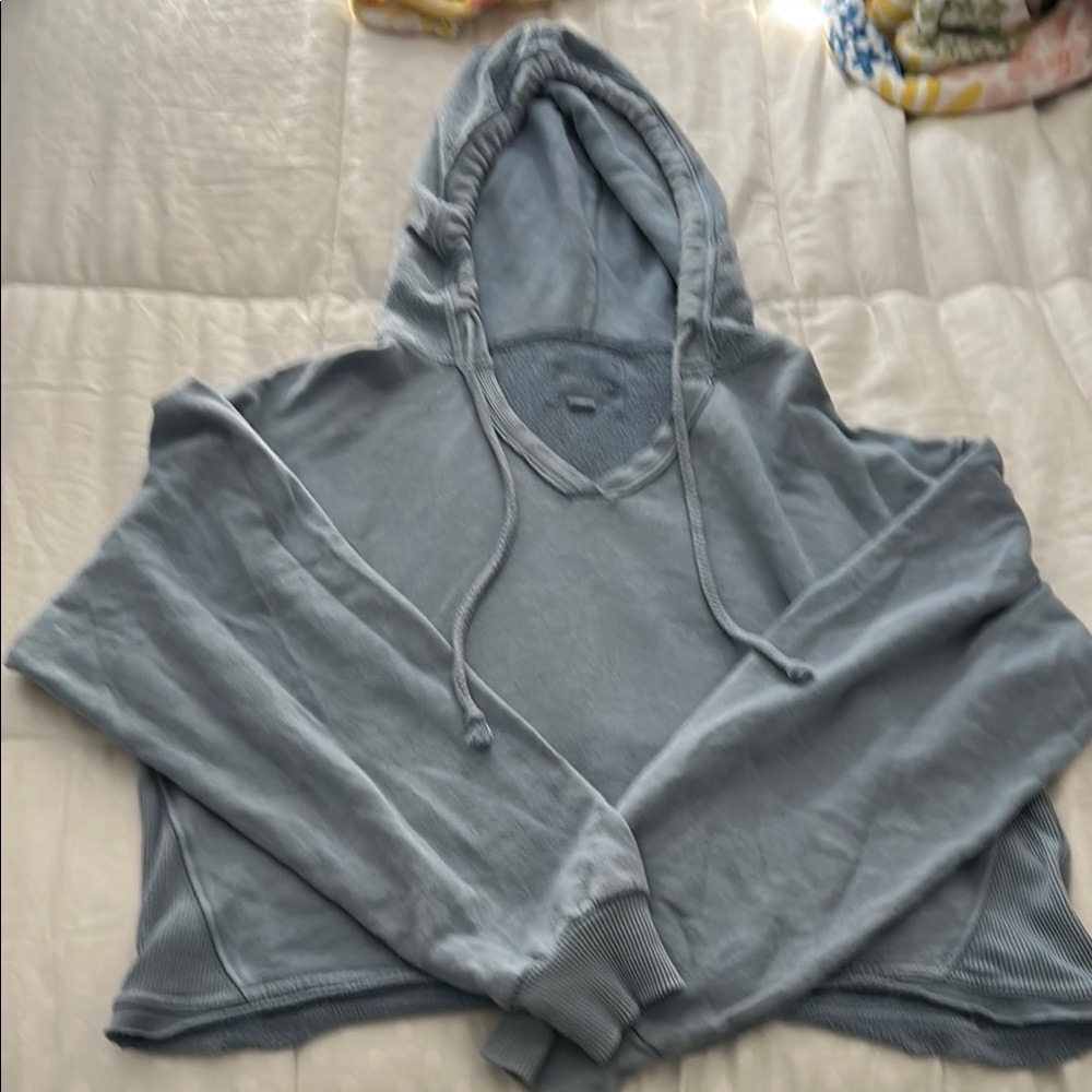 American Eagle By Payless Gray Hoodie Sweater